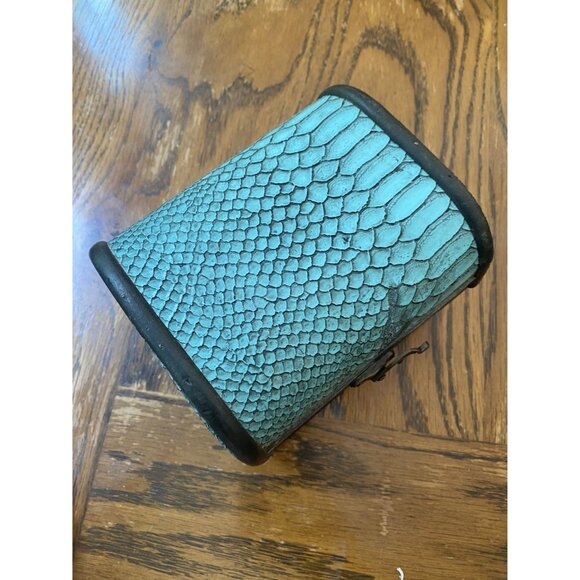 Vintage BLue Faux Leather Small Treasure Chest Jewelry Storage Box - Picture 6 of 7